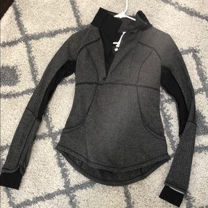 Lululemon half zip workout top